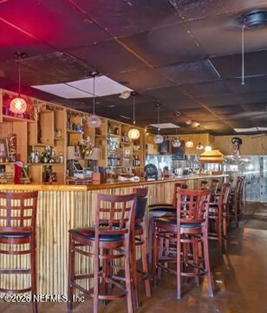 312-318 Seabreeze Boulevard Daytona Beach FL 32118