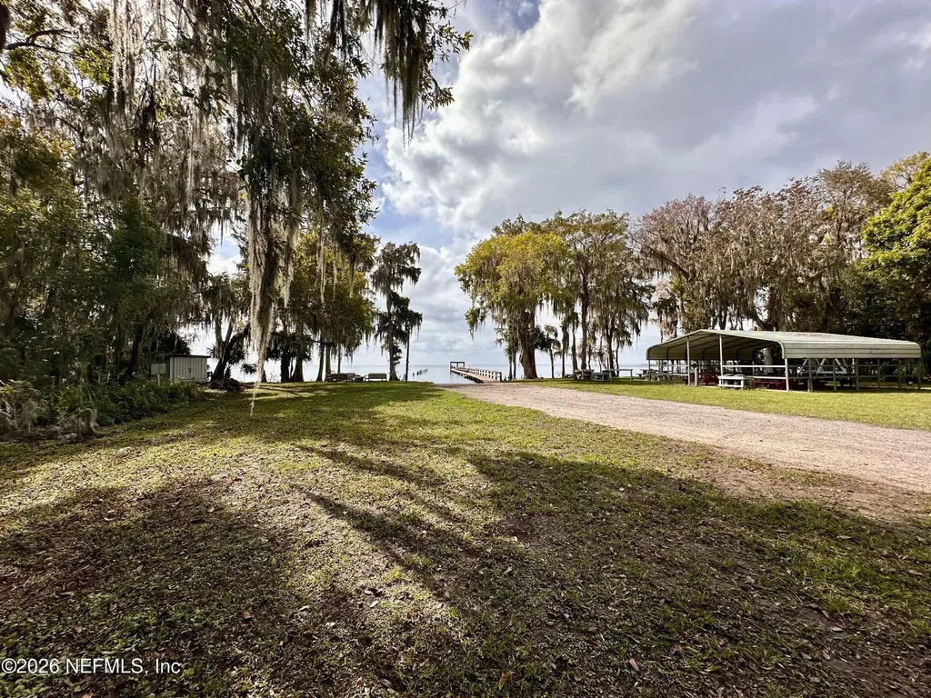 229 Marie Avenue Georgetown FL 32139