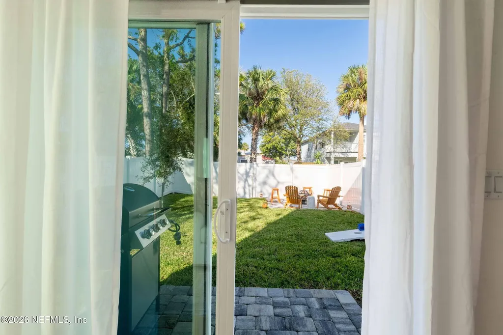 921-925 2nd Avenue S Jacksonville Beach FL 32250