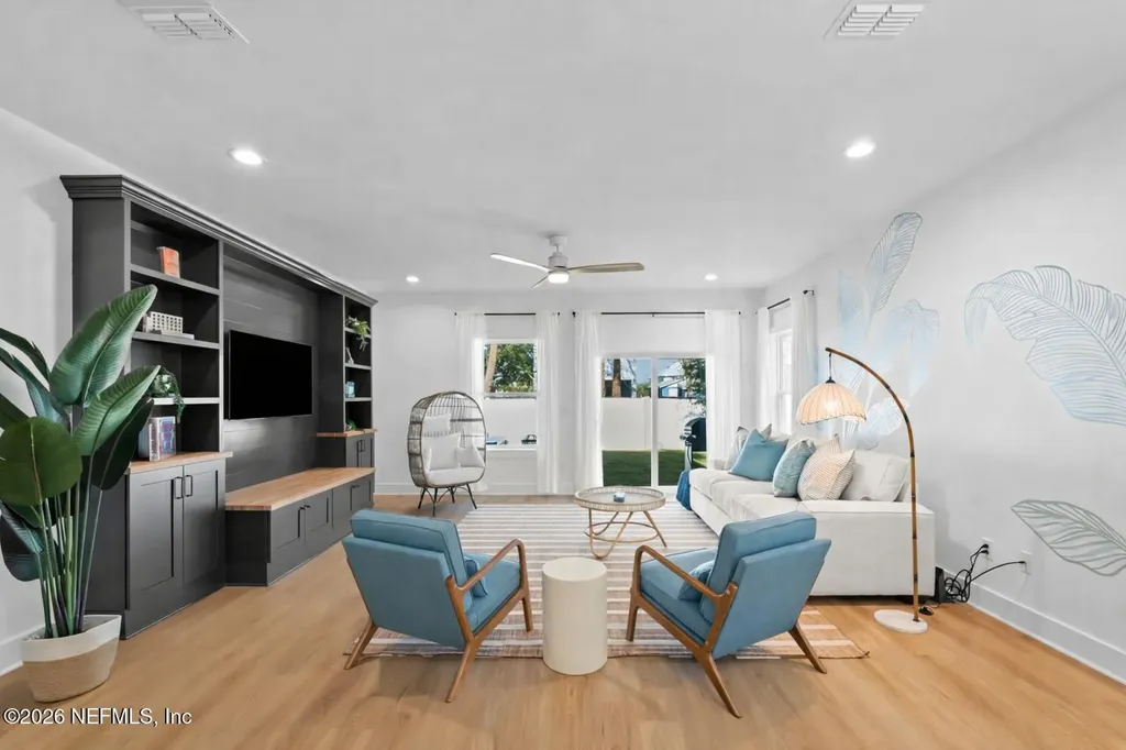 921-925 2nd Avenue S Jacksonville Beach FL 32250