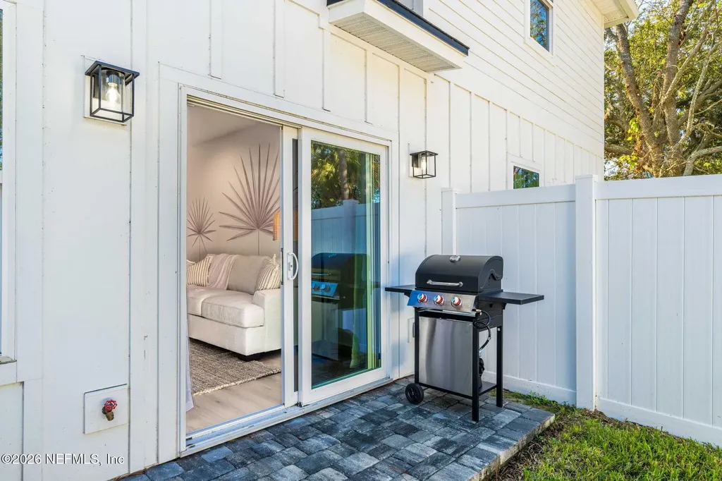 921-925 2nd Avenue S Jacksonville Beach FL 32250