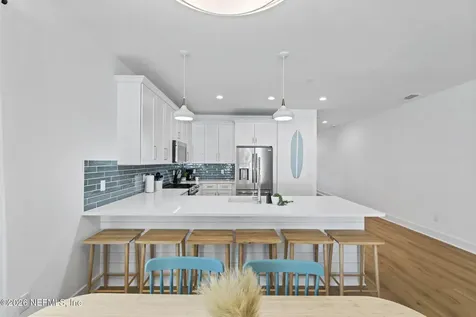 921-925 2nd Avenue S Jacksonville Beach FL 32250