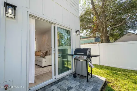 921-925 2nd Avenue S Jacksonville Beach FL 32250