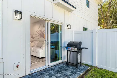 921-925 2nd Avenue S Jacksonville Beach FL 32250