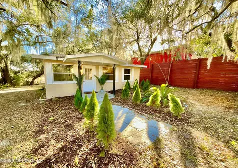 111 2nd Street Melrose FL 32666