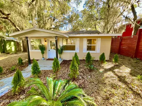 111 2nd Street Melrose FL 32666