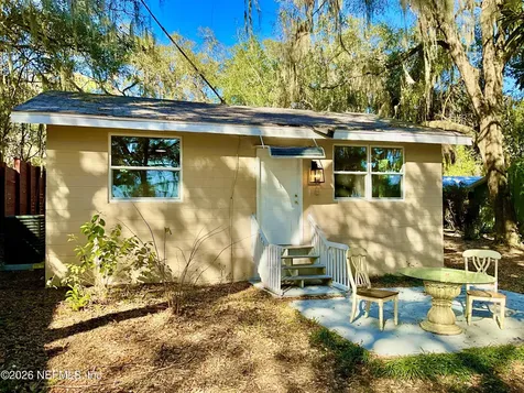 111 2nd Street Melrose FL 32666