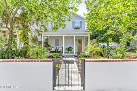 125 Moore Street St. Augustine FL 32084