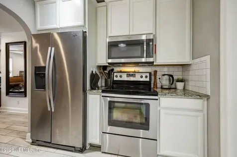 2846 Cherokee Circle W Jacksonville FL 32205