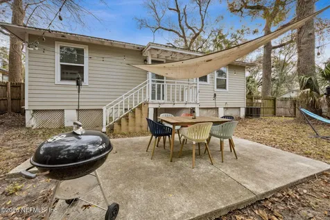 2846 Cherokee Circle W Jacksonville FL 32205