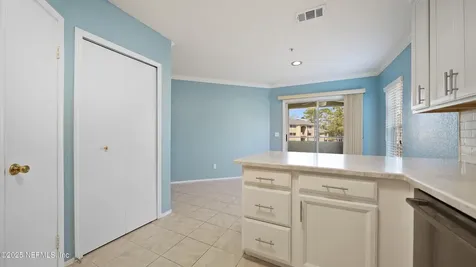 1701 The Greens Way Jacksonville Beach FL 32250