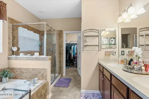 11251 Robert Masters Court Jacksonville FL 32218