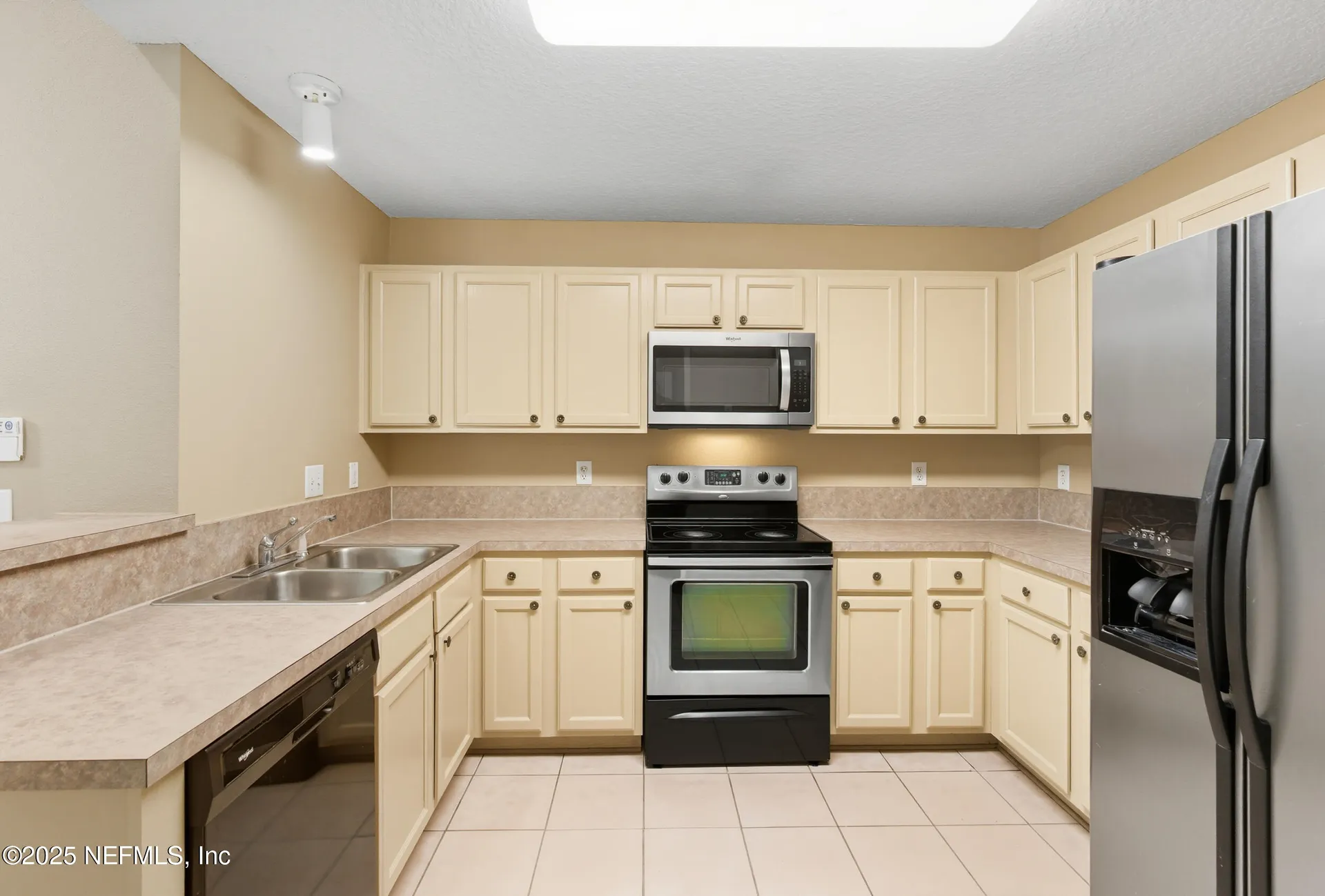 6069 Maggies Circle Jacksonville FL 32244