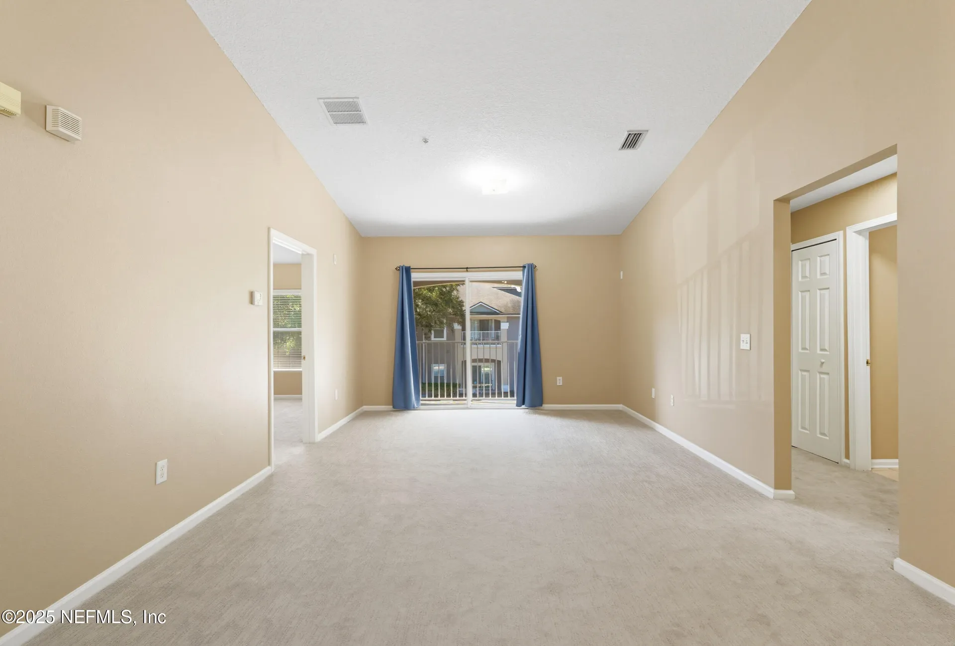 6069 Maggies Circle Jacksonville FL 32244