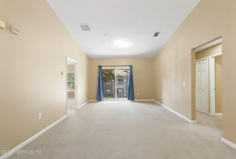 6069 Maggies Circle Jacksonville FL 32244