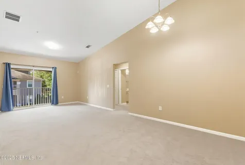 6069 Maggies Circle Jacksonville FL 32244