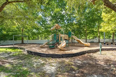 6069 Maggies Circle Jacksonville FL 32244