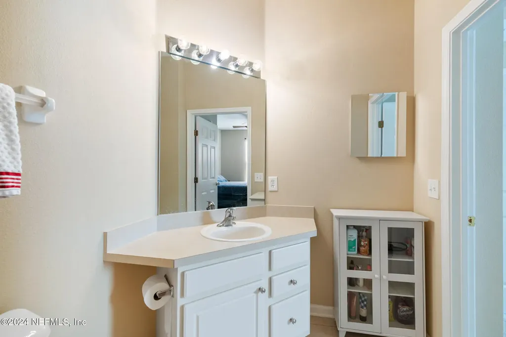 7801 Point Meadows Drive Jacksonville FL 32256