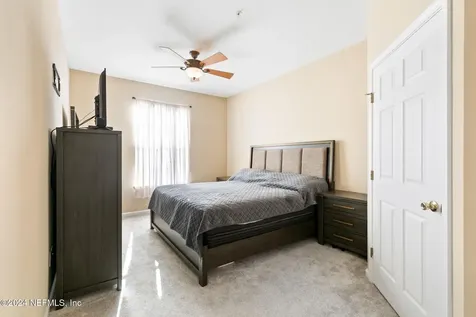7801 Point Meadows Drive Jacksonville FL 32256