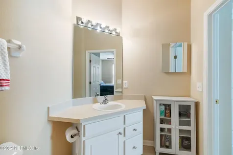 7801 Point Meadows Drive Jacksonville FL 32256