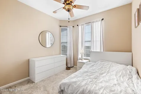 7801 Point Meadows Drive Jacksonville FL 32256