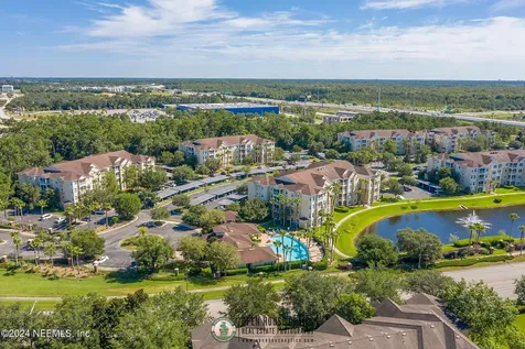 7801 Point Meadows Drive Jacksonville FL 32256