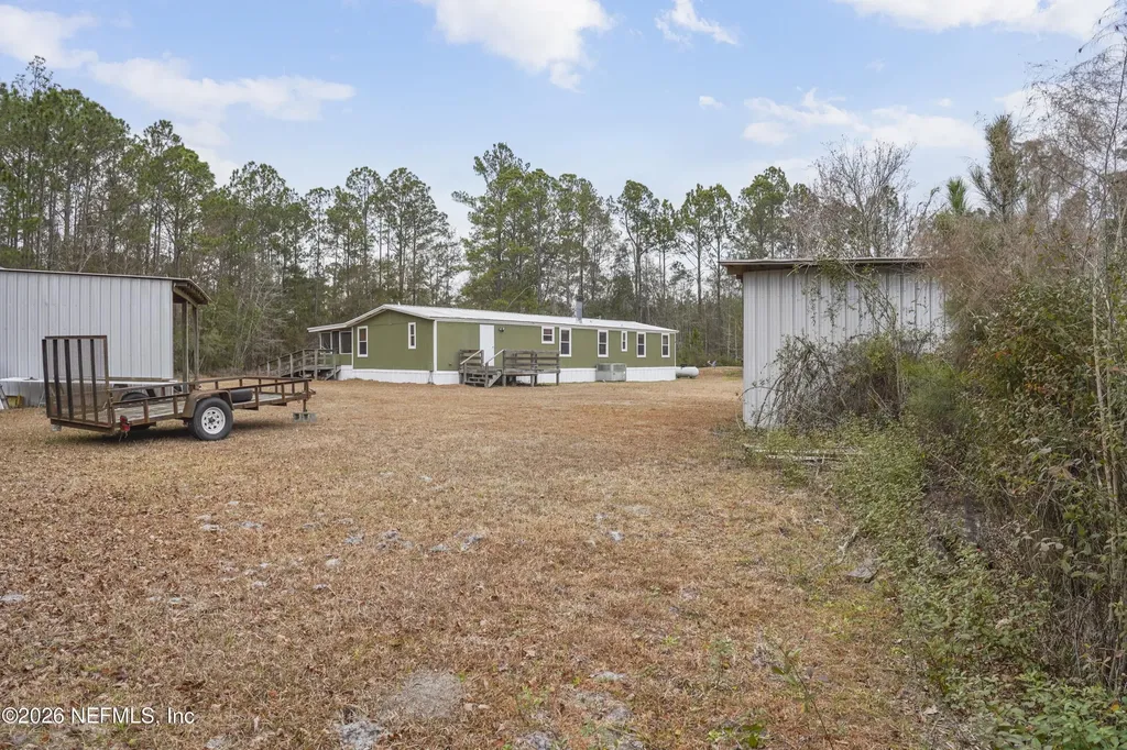 10697 County Road 127 Sanderson FL 32087
