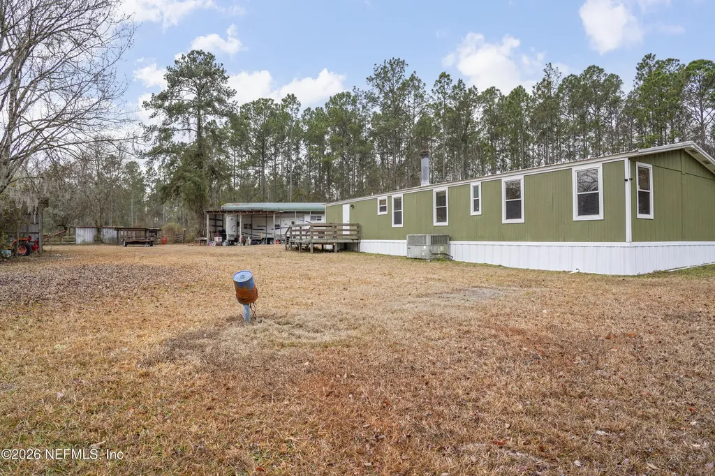10697 County Road 127 Sanderson FL 32087
