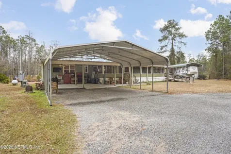 10697 County Road 127 Sanderson FL 32087