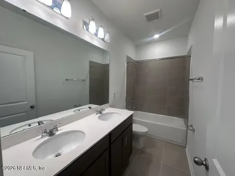 32 Kingsville Court St. Augustine FL 32092