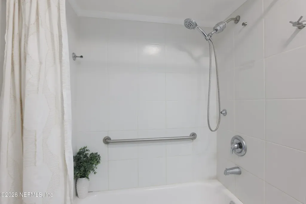 2196 Fairway Villas Lane N Atlantic Beach FL 32233