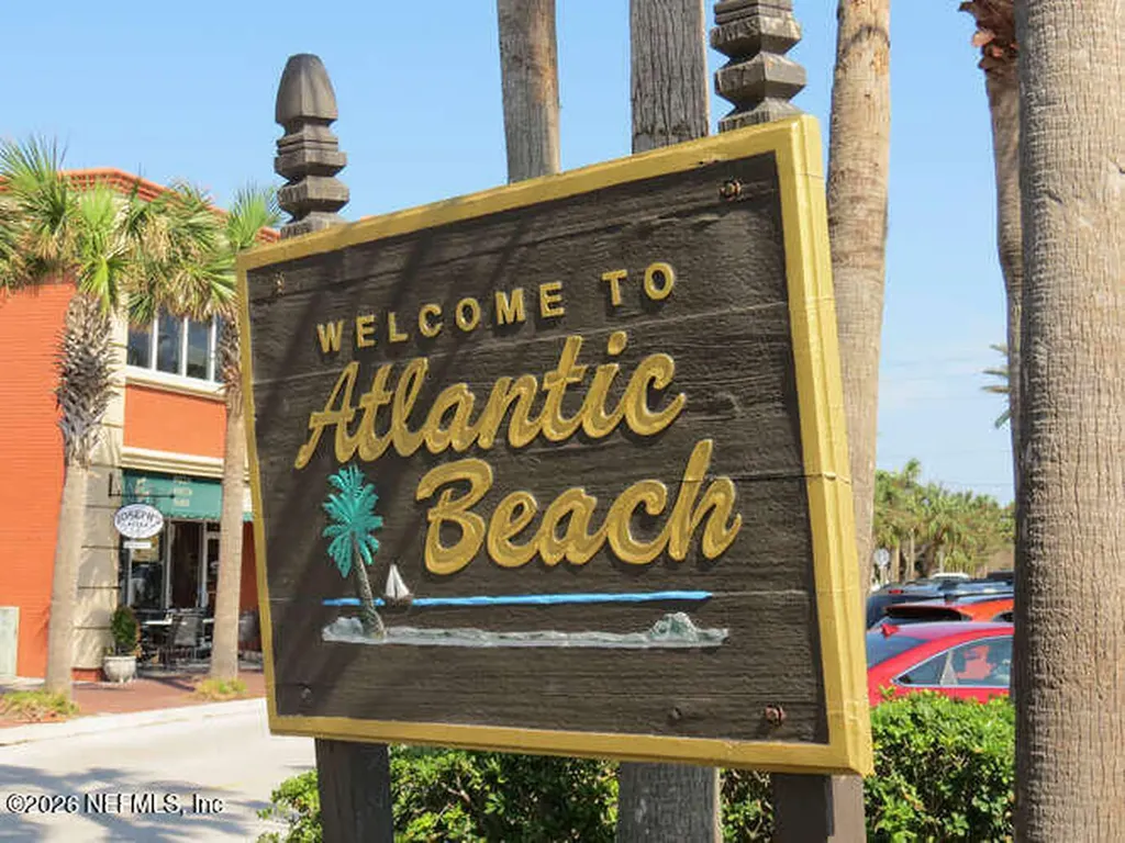 2196 Fairway Villas Lane N Atlantic Beach FL 32233