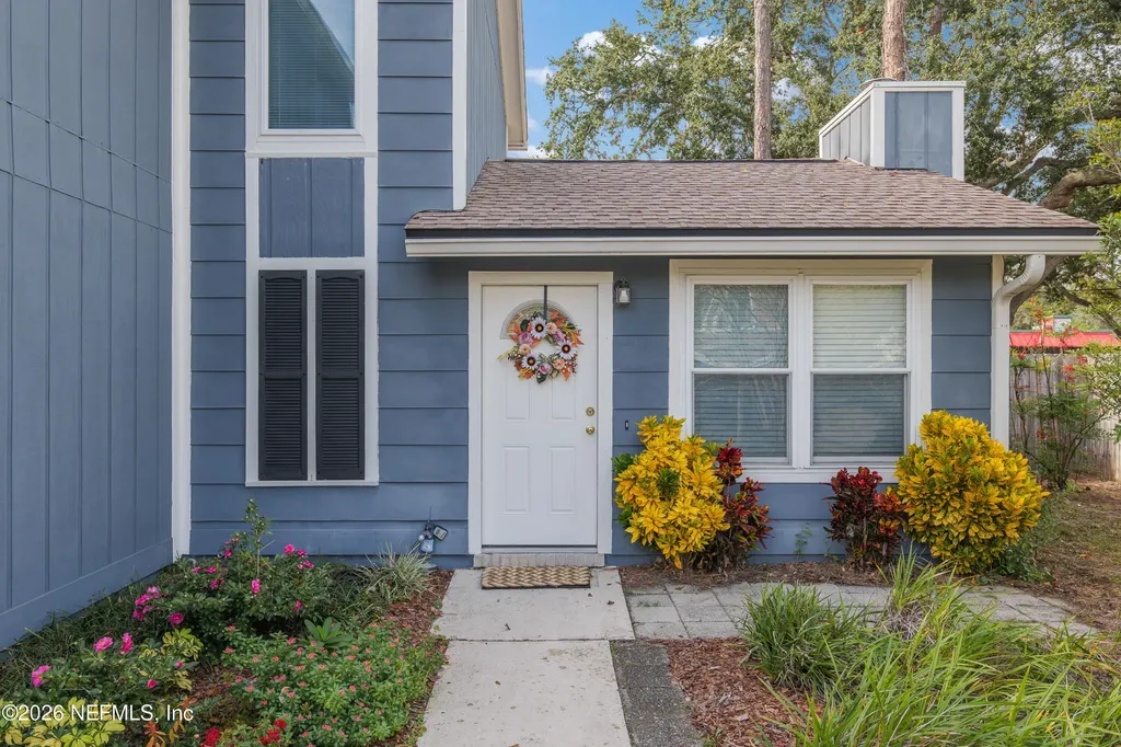 2196 Fairway Villas Lane N Atlantic Beach FL 32233