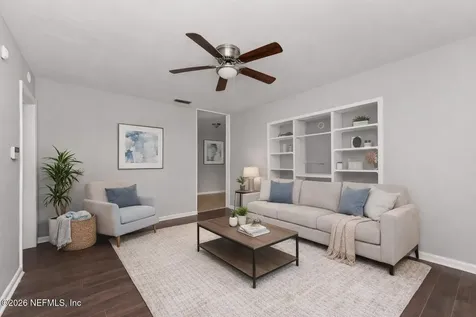 6171 Cedar Hills Boulevard Jacksonville FL 32210
