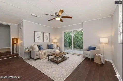 6171 Cedar Hills Boulevard Jacksonville FL 32210