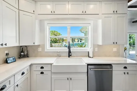 3367 Royal Palm Drive Jacksonville FL 32250