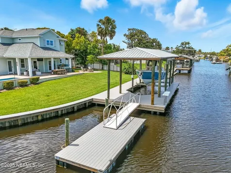 3367 Royal Palm Drive Jacksonville FL 32250