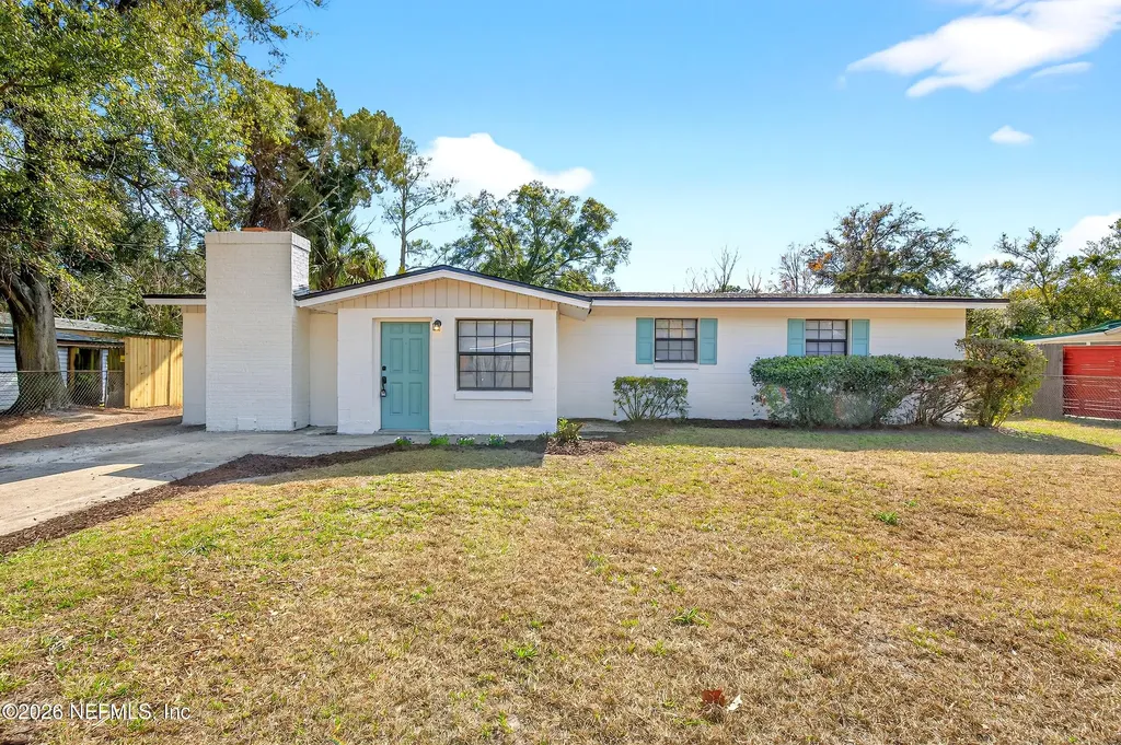 7944 Guerad Drive N Jacksonville FL 32210
