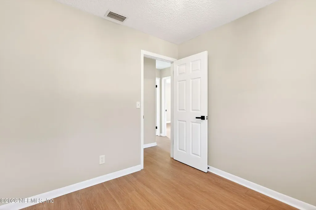 7944 Guerad Drive N Jacksonville FL 32210