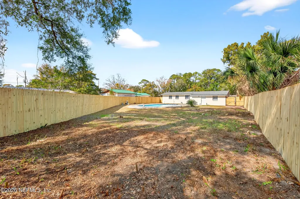 7944 Guerad Drive N Jacksonville FL 32210