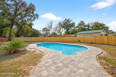 7944 Guerad Drive N Jacksonville FL 32210