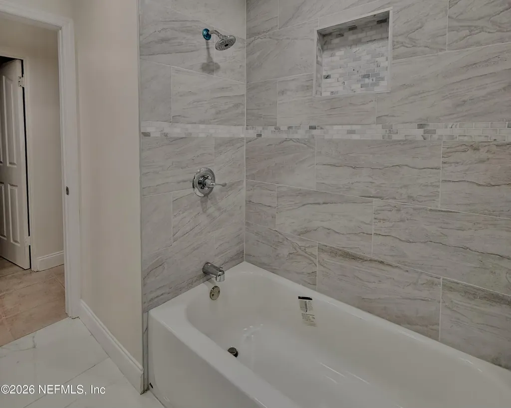 3015 NE 13th Drive Gainesville FL 32609