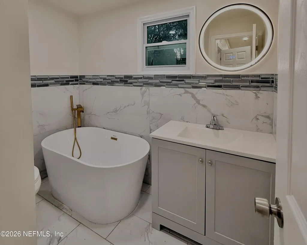 3015 NE 13th Drive Gainesville FL 32609