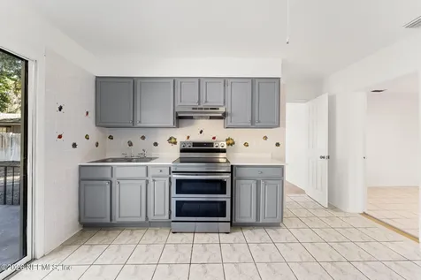 4721 Bedford Road Jacksonville FL 32207