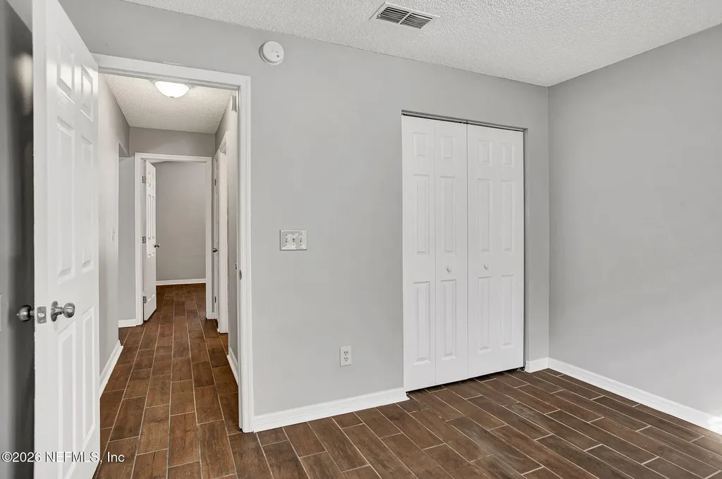 6975 Huntington Woods Circle E Jacksonville FL 32244