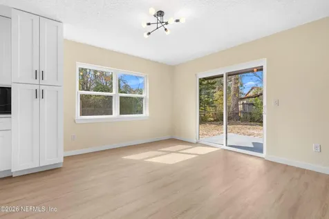 7738 Rondeau Drive E Jacksonville FL 32217