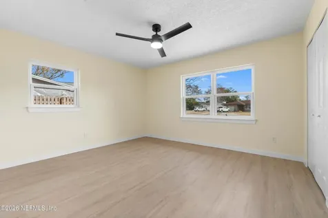 7738 Rondeau Drive E Jacksonville FL 32217