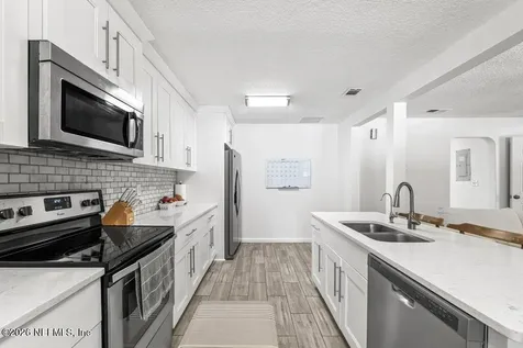 4145 Springwood Road Jacksonville FL 32207