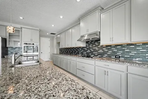 1009 Oakland Hills Avenue Middleburg FL 32068