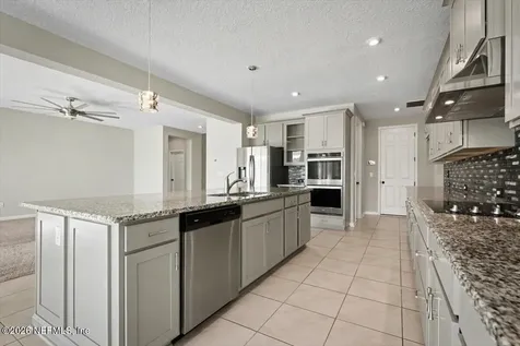 1009 Oakland Hills Avenue Middleburg FL 32068